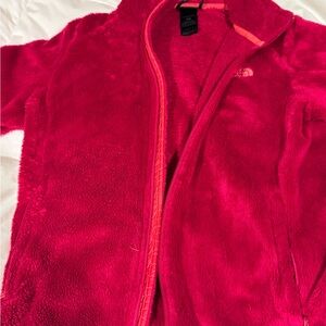 The North Face Women's  - Hot Pink Apres ski/fleece/cozy weekend jacket . Adorbs
